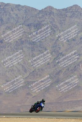 media/Mar-21-2025-CVMA Friday Practice (Fri) [[30cd4fe323]]/5-Racer 4/Session 3 (Turn 10)/